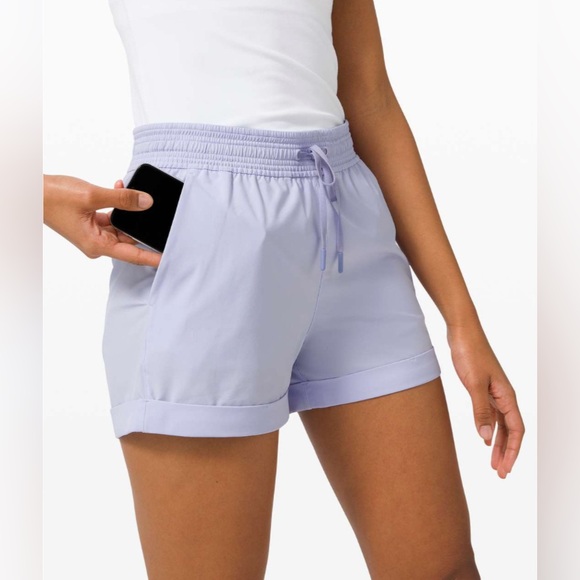 Lululemon Spring Break Away Short *4-way Stretch 3" in Serene Blue Size 8 - Picture 5 of 5